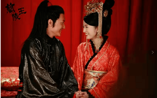 因为|疯批、玛丽苏、痴情男二,这部8年前的古装剧,信息素太多