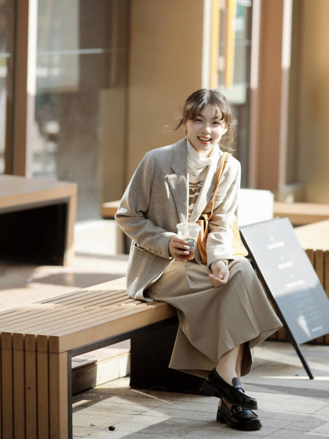 颜色 秋冬季节不要乱穿衣,试试这些百搭日常的穿搭,保暖舒适不挑人