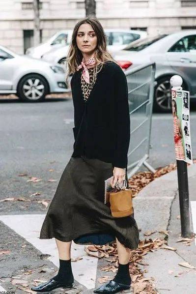 身材 今年毛衣流行这么塞！巨显瘦显高巨好看！