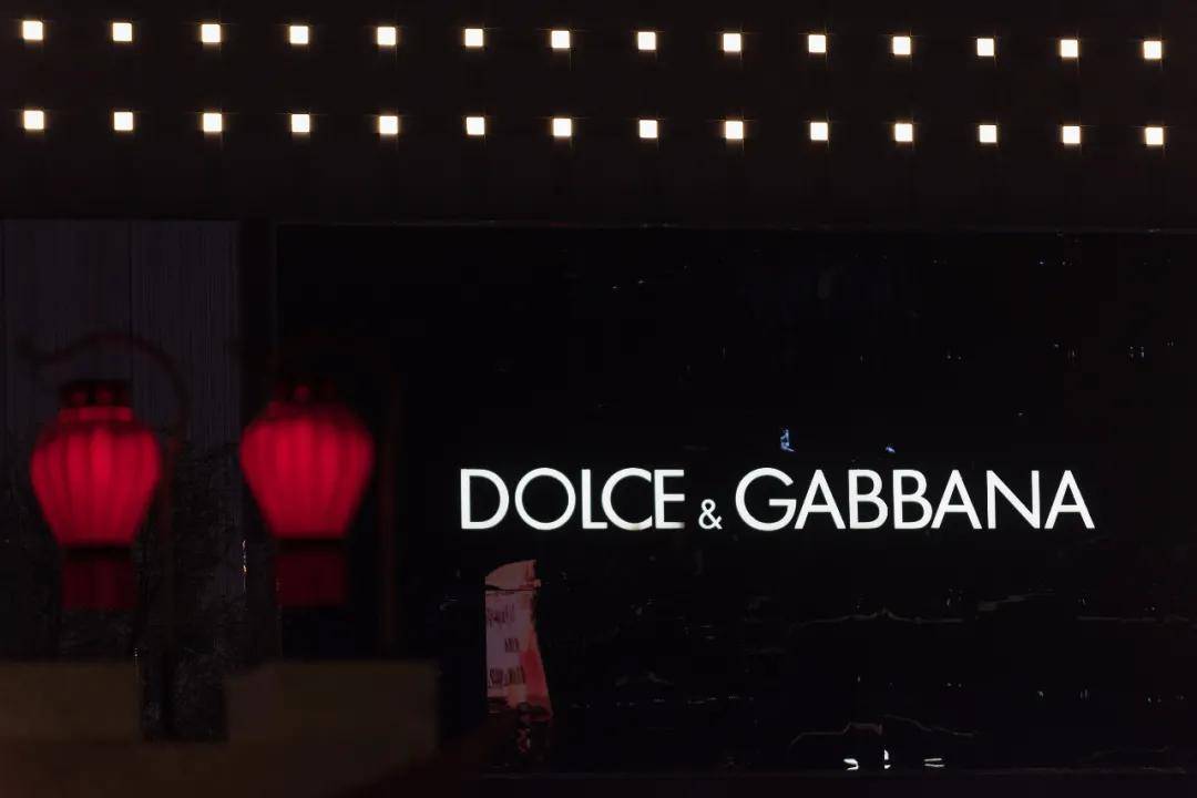 品牌 求求你们不要再为那些“辱华”品牌做贡献了！