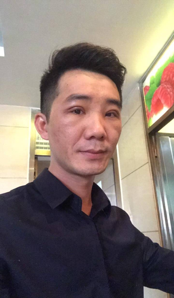 单眼皮那些做了双眼皮手术的男生变成男神了吗？