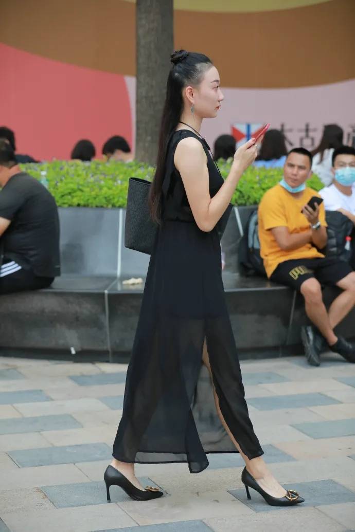 样式 散发自信与优雅的高级穿法,显现温婉好气质,诠释非凡的时尚感
