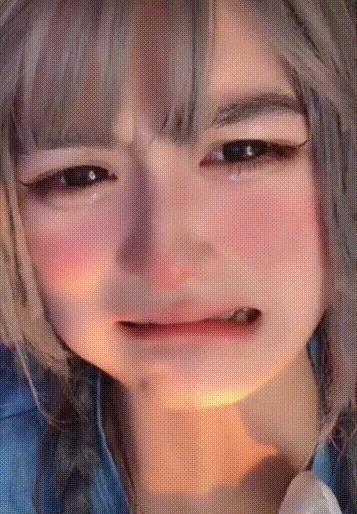 男儿身|萝莉网红安妮，靠骂人涨粉百万火遍全网，自曝“男儿身”惊呆众人