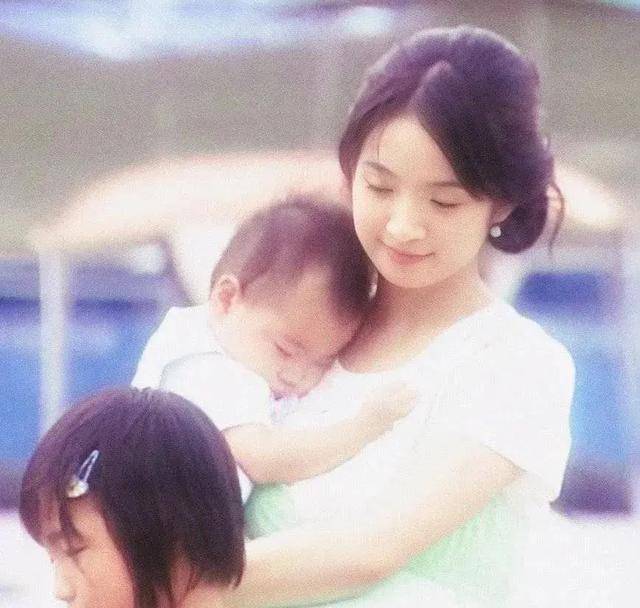 《秘密花园》结束后-鲍国安儿子鲍毅个人简历
