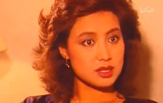 du|三十年前红遍广东的萨仁高娃真彩的人生,59岁的她活出真我风采