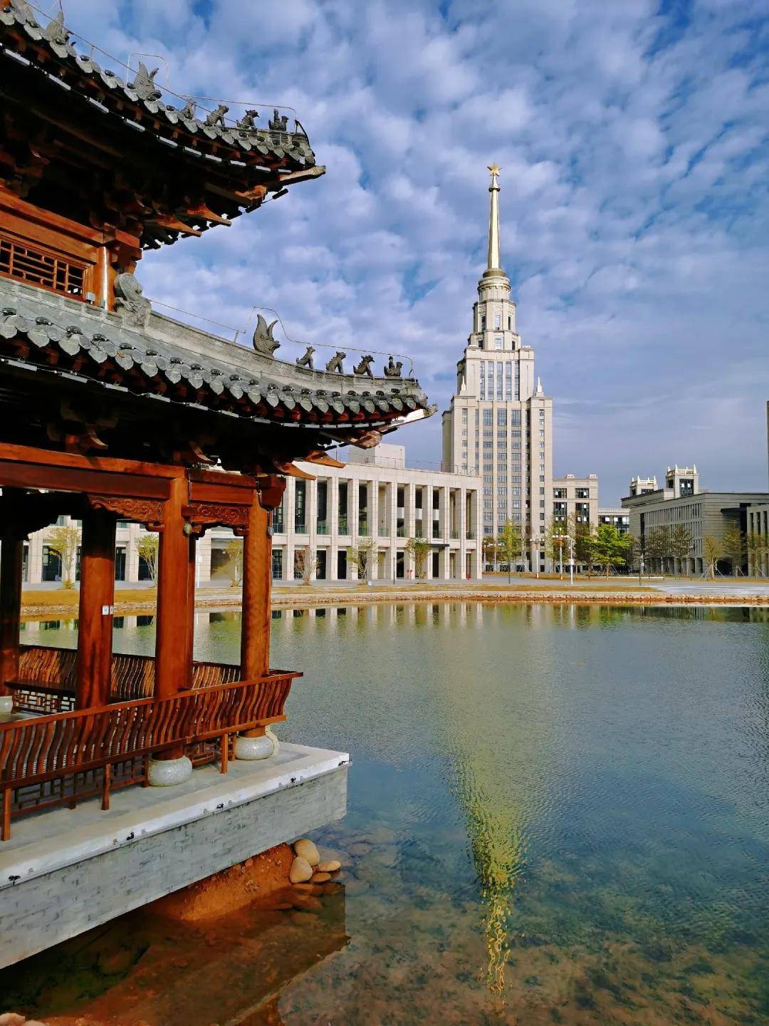 两金深圳北理莫斯科大学闪耀第七届中国国际互联网大学生创新创业大赛