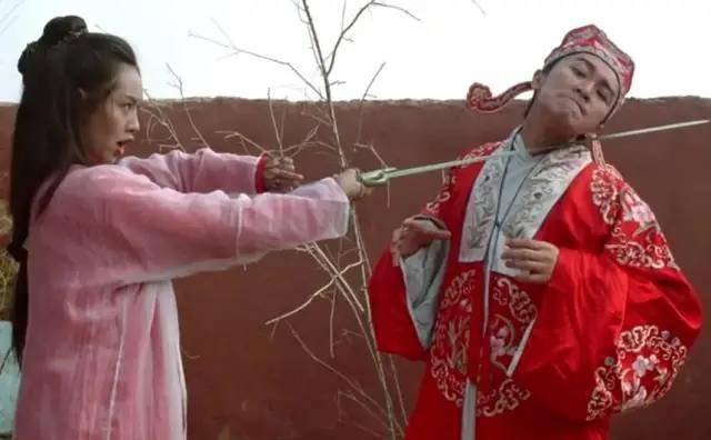 周星驰|香港电影十大经典角色,“九叔”林正英,“禁欲系”法海令人难忘!