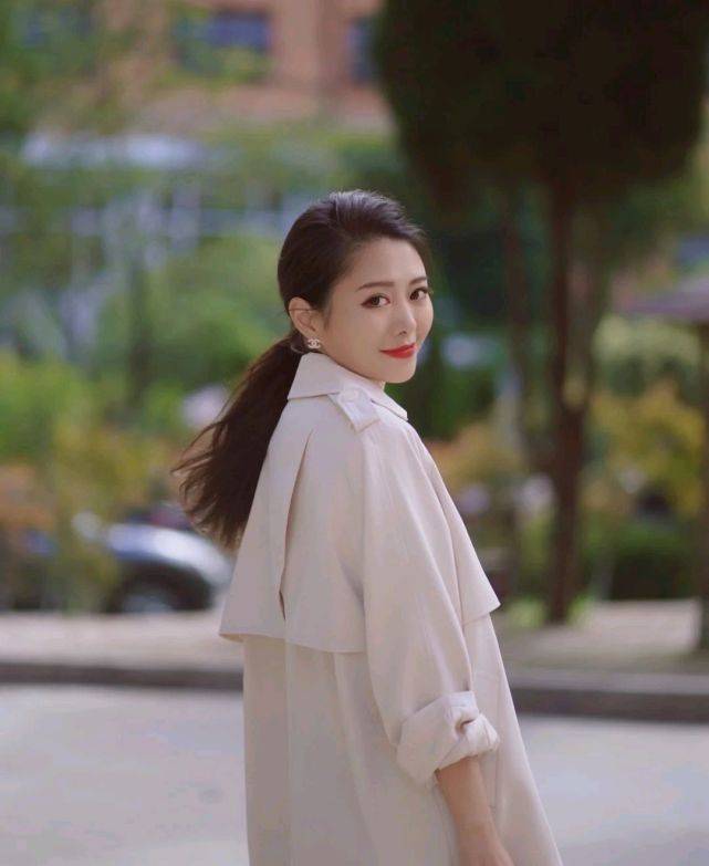 服装 寒气来袭,怎么搭配才能做到时尚与保暖并存?这三套穿搭值得借鉴