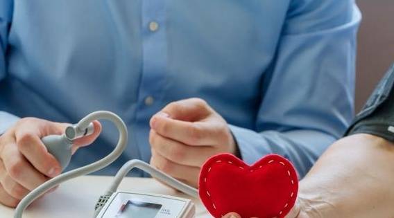 肾脏|3个坏习惯不利于保护肾功能,肾友要改,做好2点能护肾