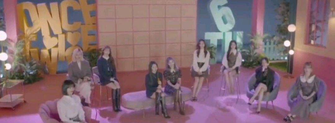 新歌|TWICE六周年直播,首次公开全新单曲《CANDY》,新歌好好听!