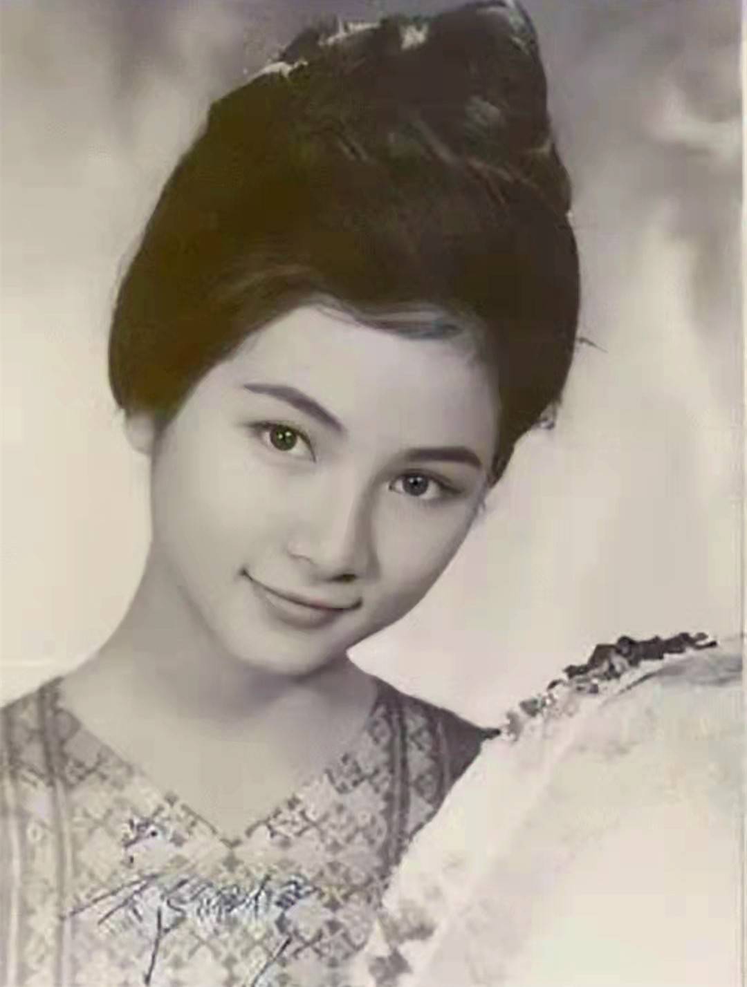 原创现在的大妈曾经的绝色你不知道的娱乐圈资深美貌女星