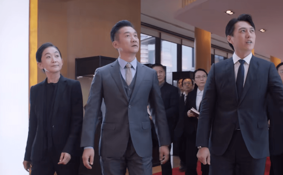 什么|靳东演技真的千篇一律？看完《突围》我有不同意见