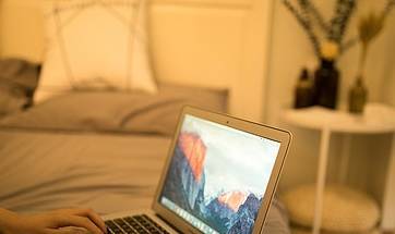 睡眠|无论男女，在床上都不要做这四件“短命事”，现在改正还不算太晚