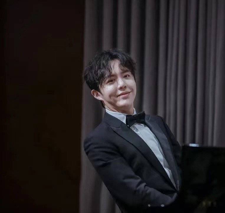 五登央视春晚,多次嫖娼被拘留,钢琴王子李云迪这次傻眼了