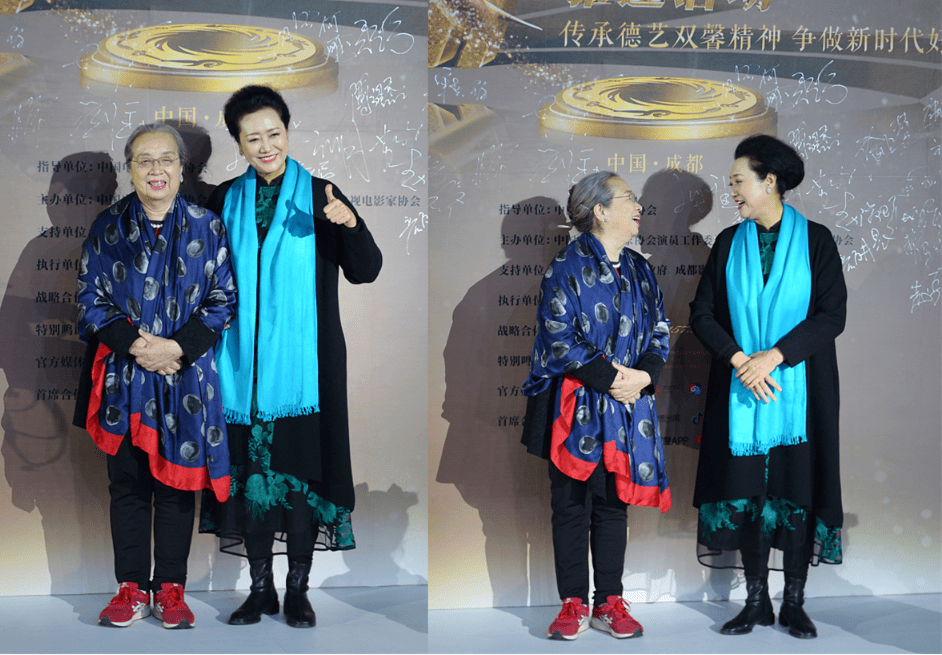 黑色 车晓妈妈王丽云都60多岁了，但气质还这么好，穿绿上衣精气神真足