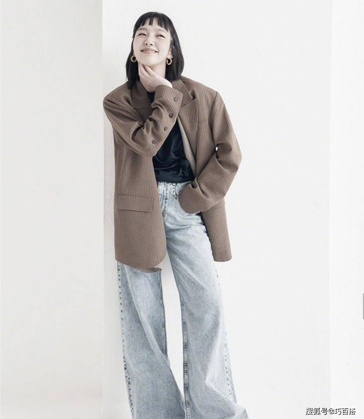 出圈 金高银私服穿搭又出圈了！清冷美艳又有辨识度，保暖级别很高