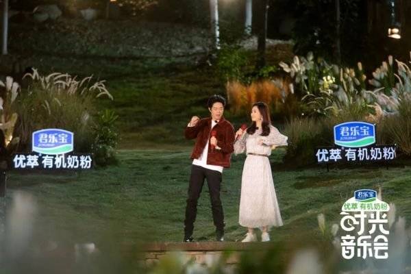 治愈|挖掘经典好歌里的“治愈力”,《时光音乐会》如何穿越时空搭建“时代音乐桥”