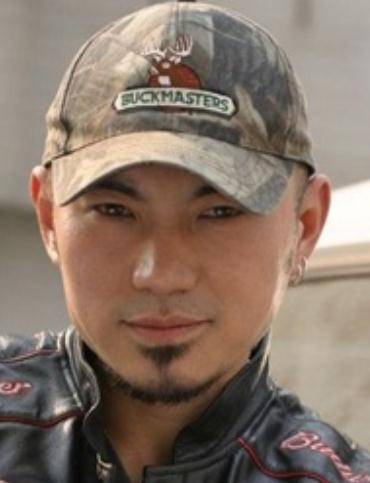 演技|《伪钞者》烂尾了，但这三个演员相信你还会继续关注