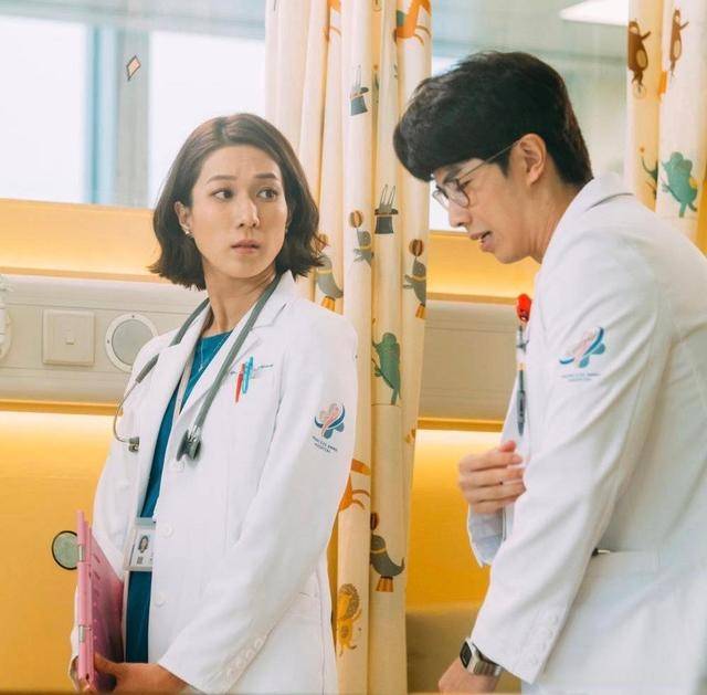 郑子诚|备受力捧！5位艺人连续霸屏TVB台庆档，你会产生厌倦感吗？