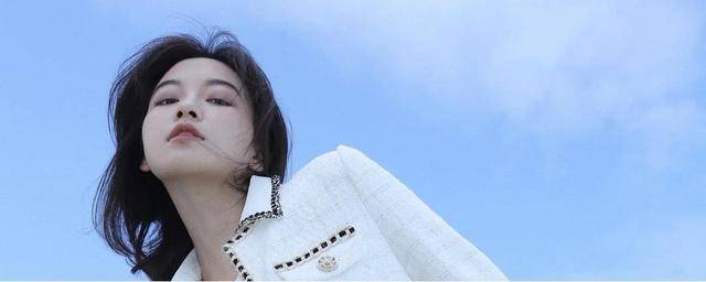 条纹 10度到18度穿什么衣服?几组好看的搭配,你也可以来试试