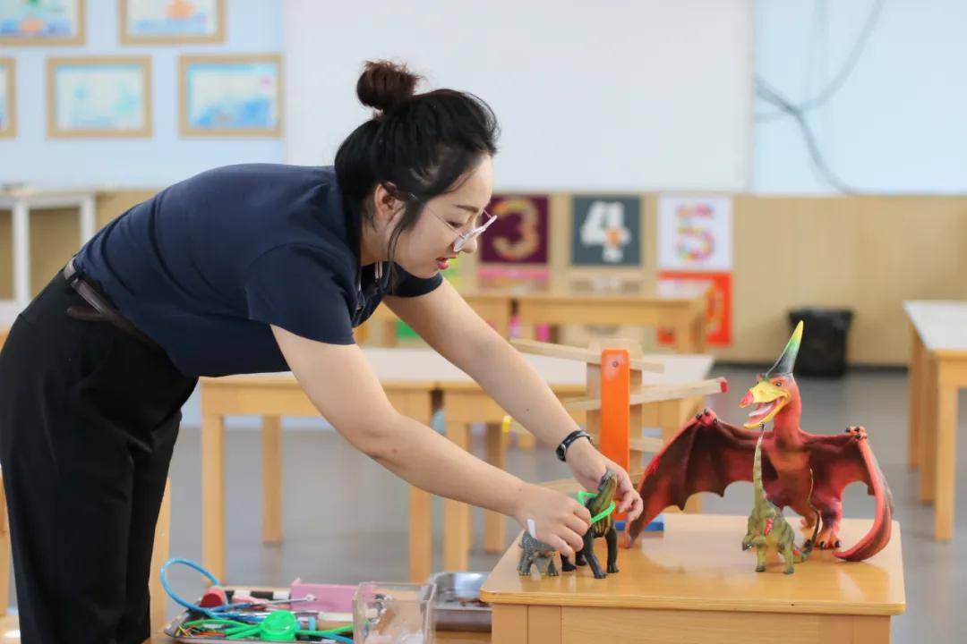 教学|【教师专访第一期】她将一份细水长流的热爱，变成默默无闻的坚守