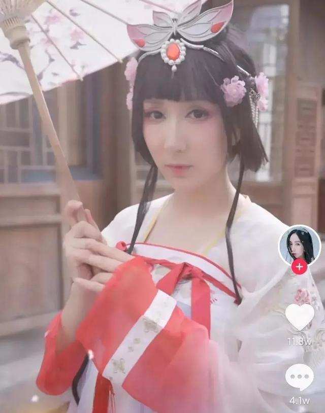 娄艺潇动脸的7位女星，一个比一个神奇，有人请医美专家鉴定自己纯天然