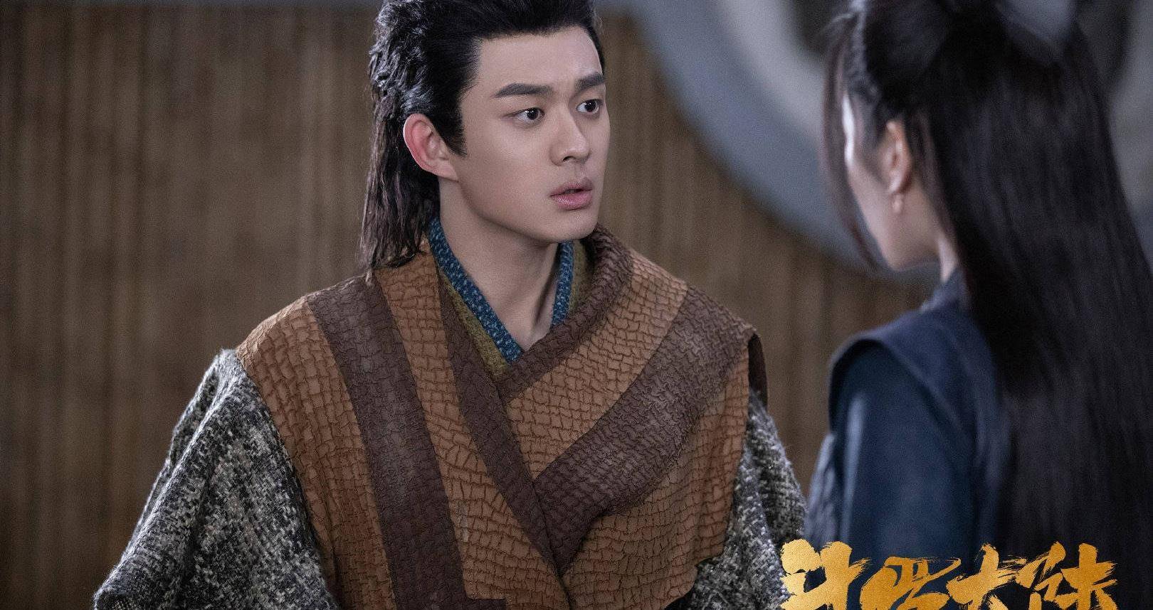 《斗罗大陆》被尬黑,肖战卖力宣传,吴宣仪拖后腿_电视剧