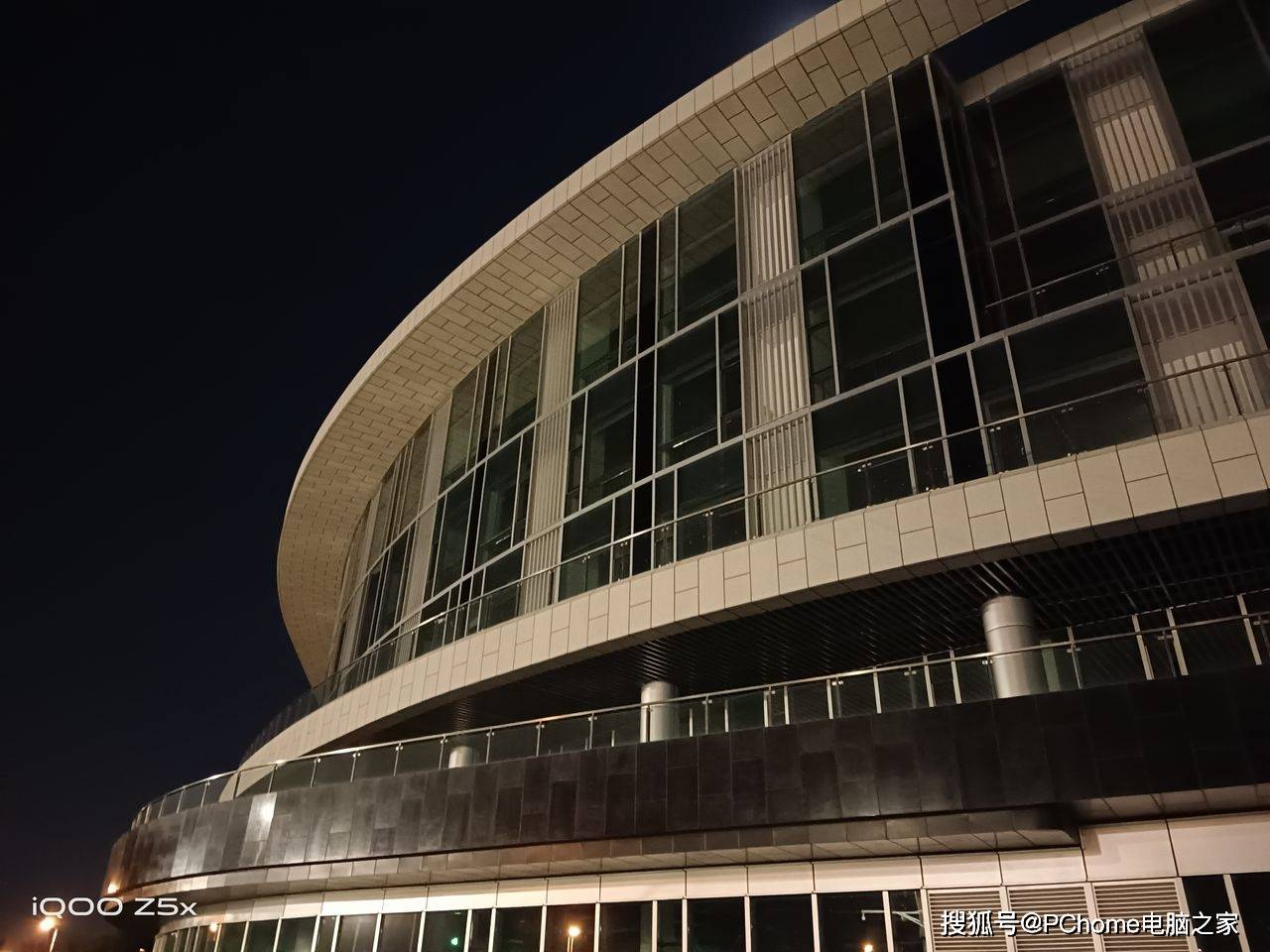 iQOO Z5x评测：配备5000mAh大电池的千元性能先锋