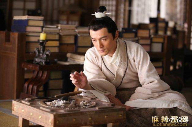 美人 娱乐圈十大古装美男 陈晓新剧梦华录古装造型帅气又霸气