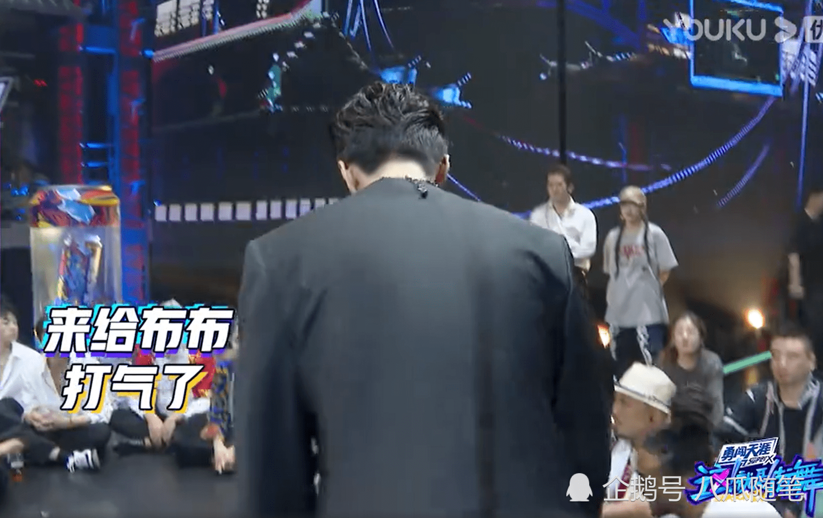 battle|王一博队长“一波”解读式夸赞来袭：他真的太懂街舞了