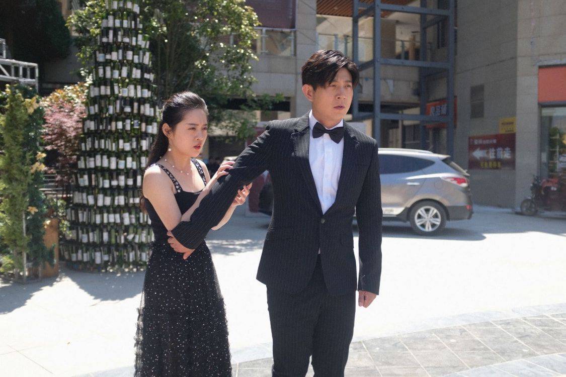 电影|高晓攀新片惨遭“扑街”，上映12天仅2.6万票房，导演都懒得宣传