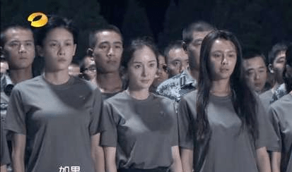 杜海涛|沈梦辰：主持出道与男友撒实名狗粮爆红，曾在节目中现了“原形”