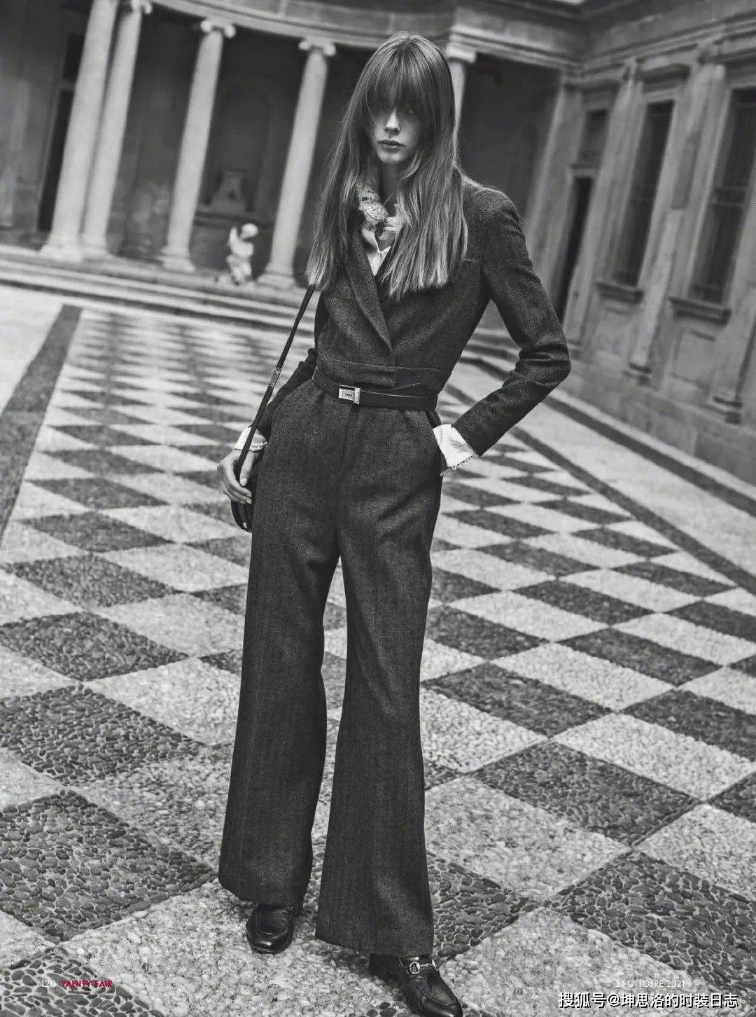 配饰 时装大片丨巴黎女郎的时髦街拍 70年代法式复古秋冬穿搭指南