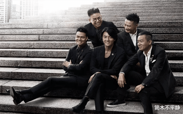 的结果|《披荆斩棘的哥哥》成团夜来临,成团背后是否存在“边缘哥哥”别天真,有剧本