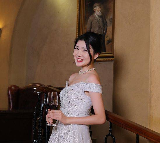 空氣|好喝的紅酒跟盛酒的器皿有關嗎？