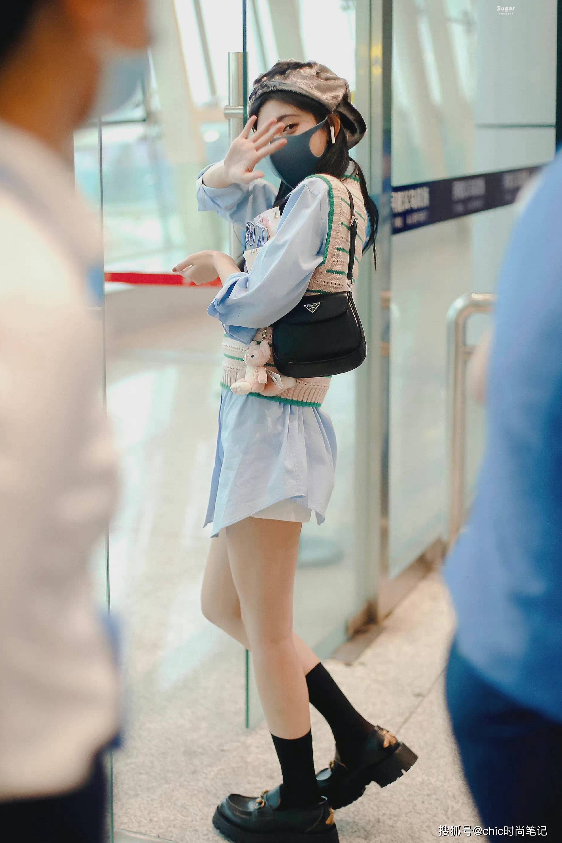 整体 无端刮起的一抹软糯baby蓝,竟能为冰冷的秋冬增加一层氛围滤镜!