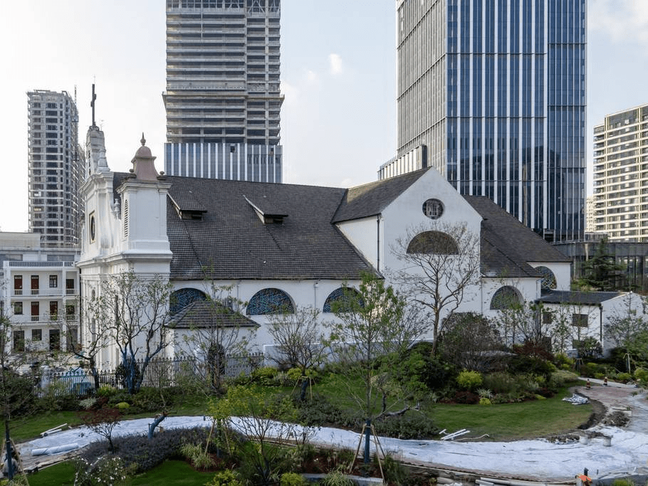 上海尚存较老的天主教堂之一董家渡天主堂