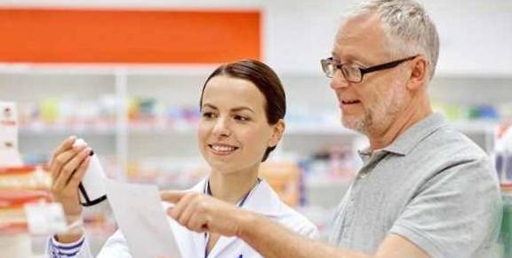 控制|糖友吃二甲双胍讲究多,了解这8个疑问,吃药不伤身