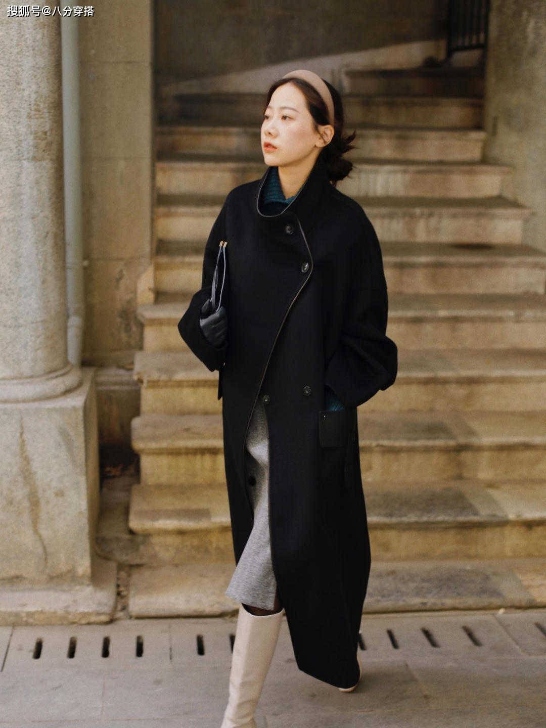 下装 黑色大衣过时不流行了？试试这样搭配，时髦百搭也不显沉闷