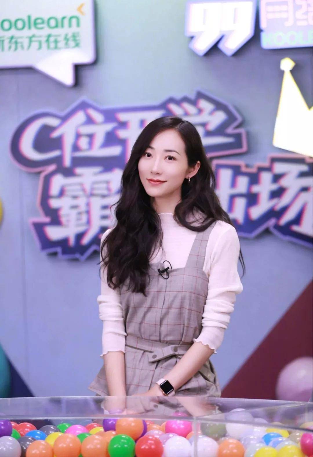 初恋 快丢掉你的阔腿裤 ！今年必火的＂初恋裤＂来了 ！