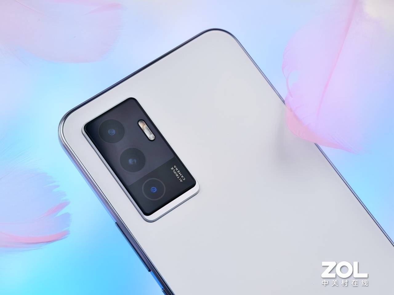 小姐姐的自拍新装备 vivo  S10e图赏