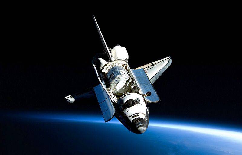 原创飞船同样穿过大气层为什么返回时会有高温升空时却没有