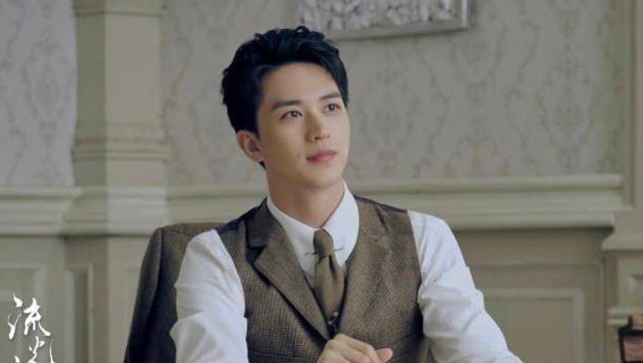 张彬彬|景甜又一新剧即将来袭，搭档男主颜值不输张彬彬，光看剧照就想追