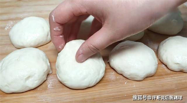 葱花|我家经常吃的一种早餐，简单快手，十五分钟搞定，家人都很爱吃