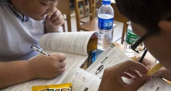 家长|长身体的孩子，这4种早餐组合不要吃，不仅影响身高还影响身体