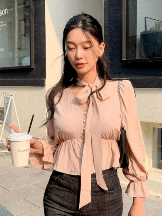 设计 女星蒋欣瘦成 Lisa 2.0？！网友：差点认不出来…