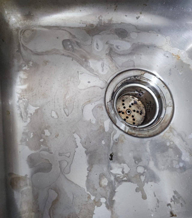 集成水槽分两种:一种叫法帝,一种叫其它_症状_不锈钢_油渍