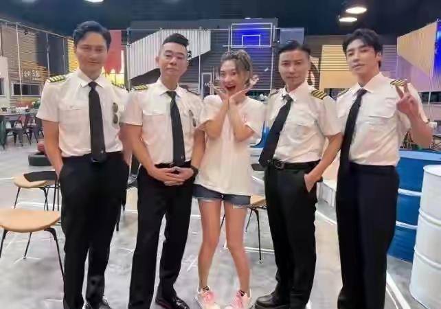 陈小春|八卦爆料：孟美岐，应采儿，何超盈，杨幂，沈月，张云龙，王一博