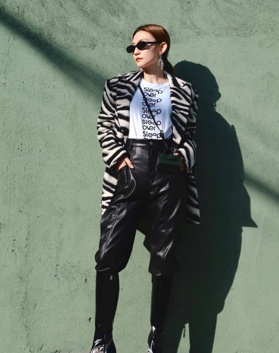 整体 今冬突然火起来的“中筒靴”，个性、百搭又显高，时髦有型不挑人