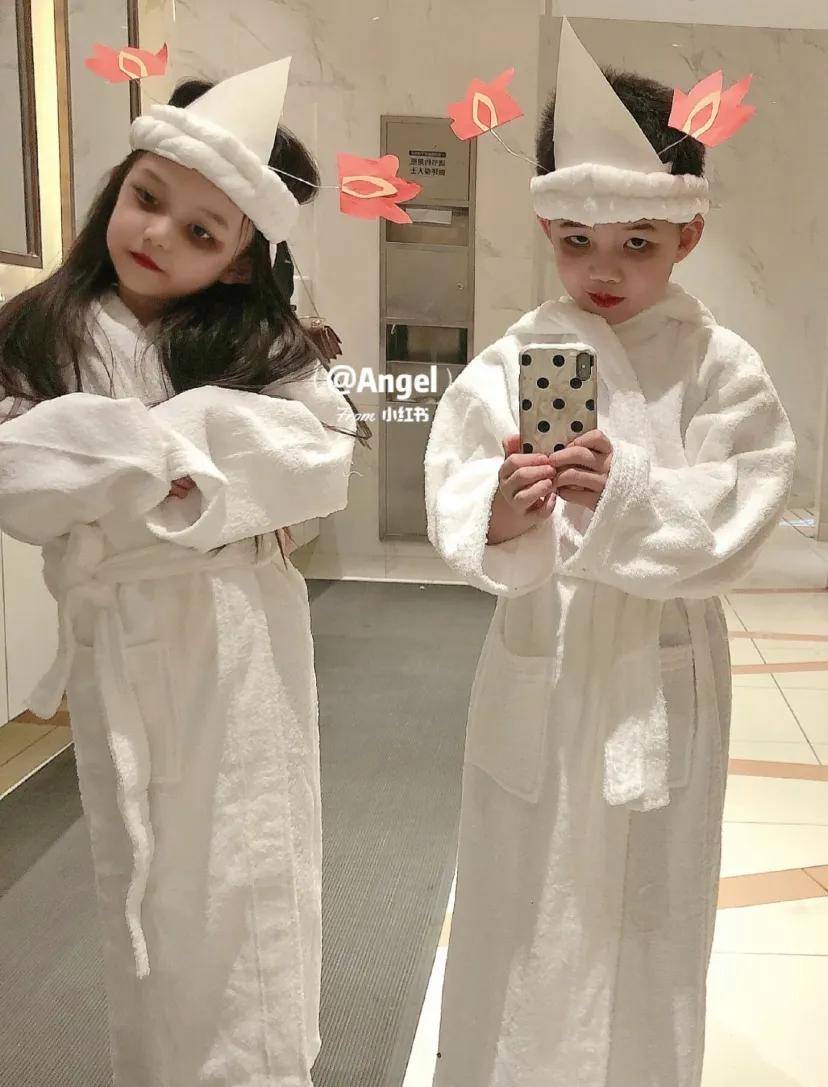 欢乐谷别当鬼了，抓他去出道吧…